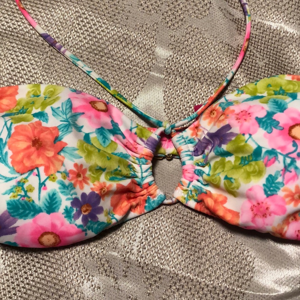 Bikini top - Picture 2 of 4